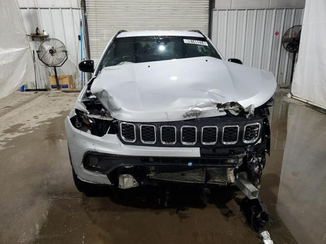  JEEP COMPASS 2024 Silver