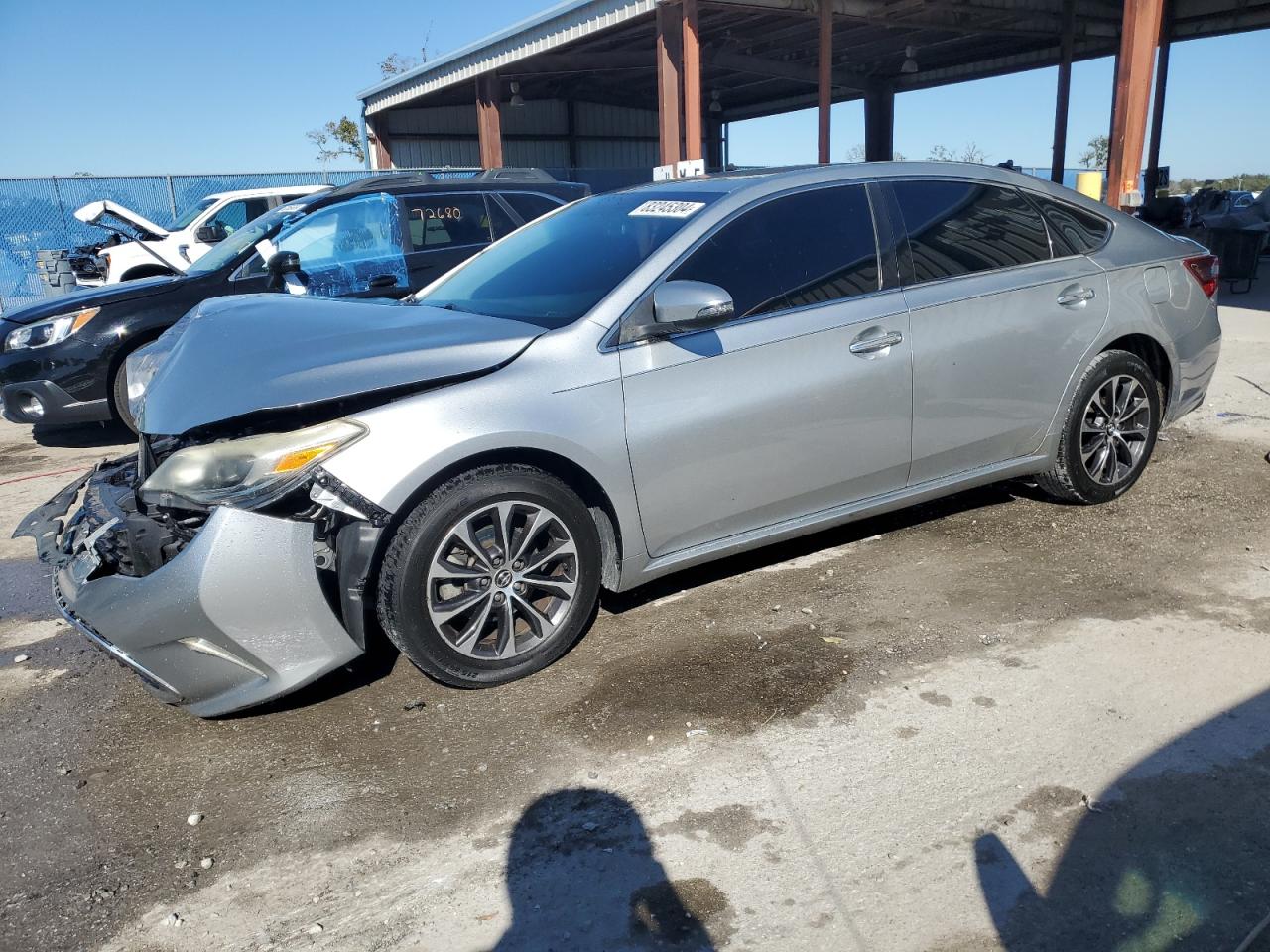 2016 TOYOTA AVALON