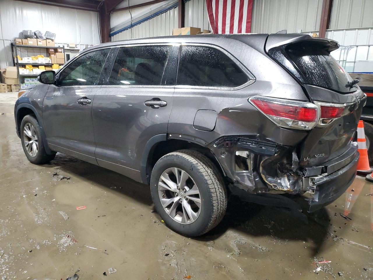 VIN 5TDZKRFHXFS088953 2015 TOYOTA HIGHLANDER no.2