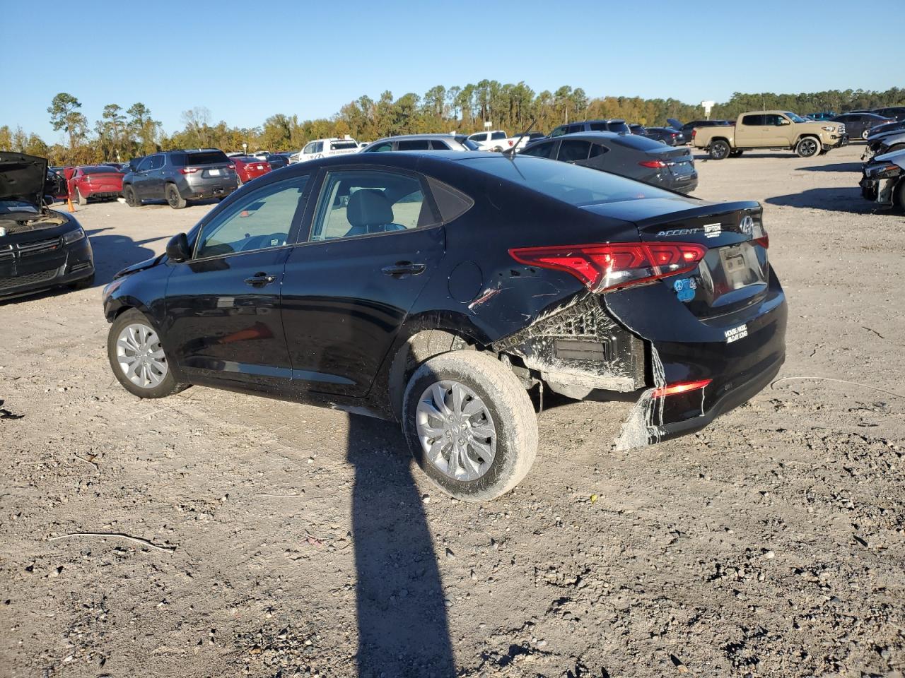 2022 Hyundai Accent - Image 2