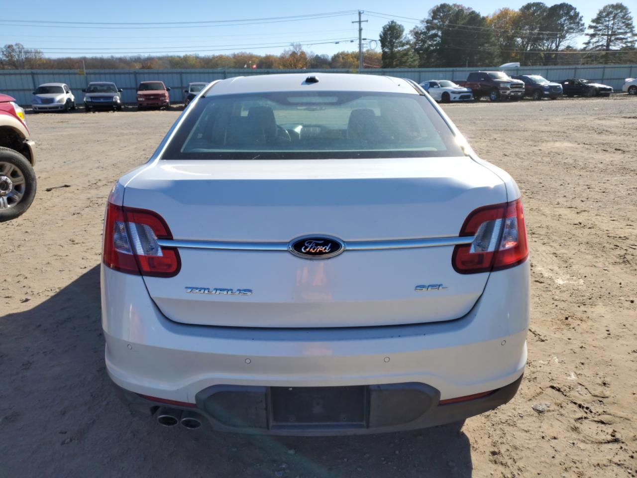 2010 Ford Taurus Sel VIN: 1FAHP2EW5AG156301 Lot: 83878594