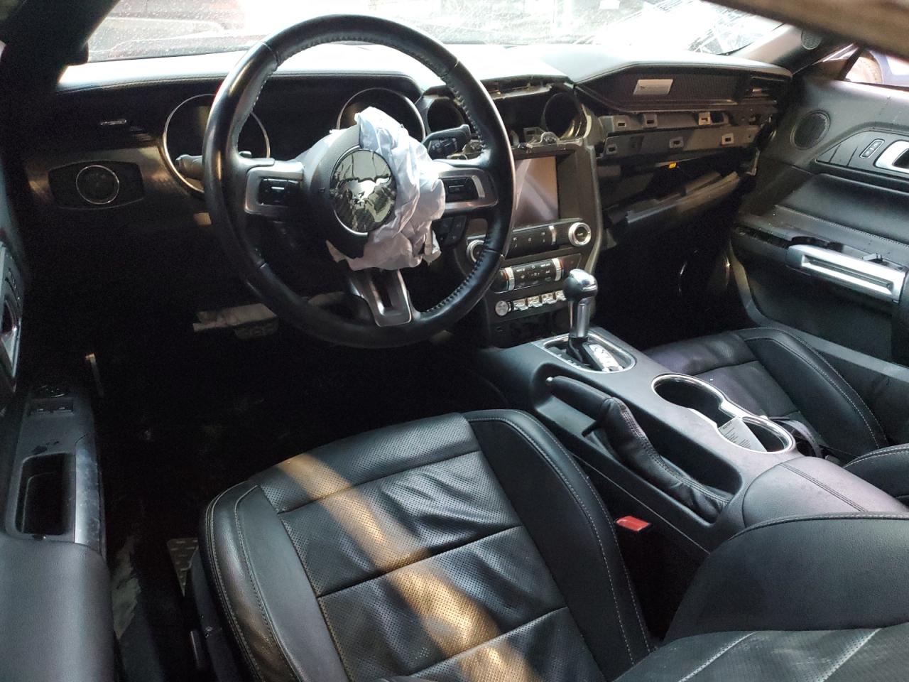 2021 Ford Mustang - Image 8