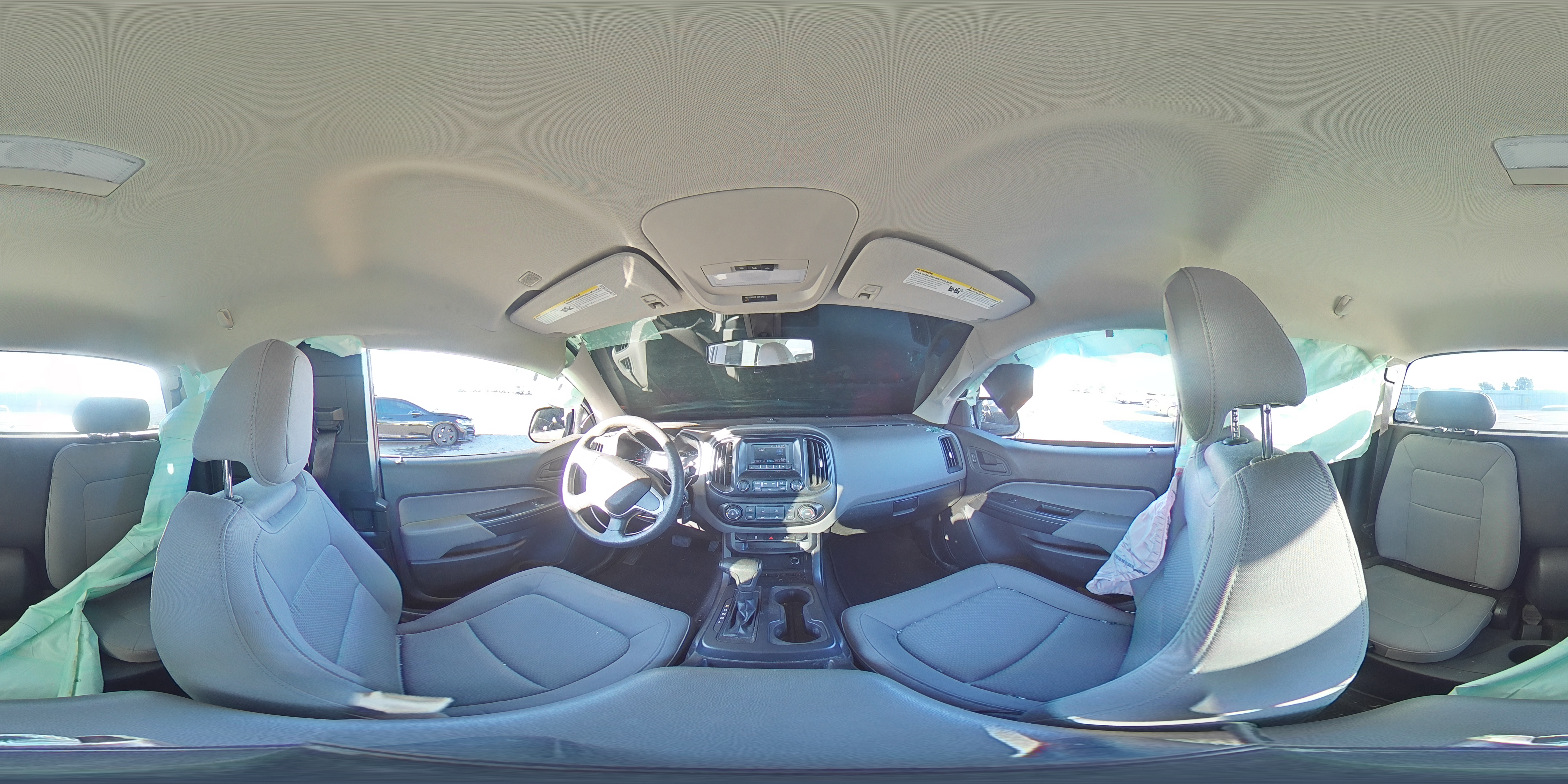 2017 Chevrolet Colorado - Image 13
