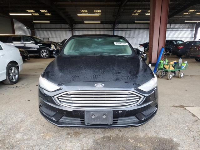  FORD FUSION 2017 Czarny