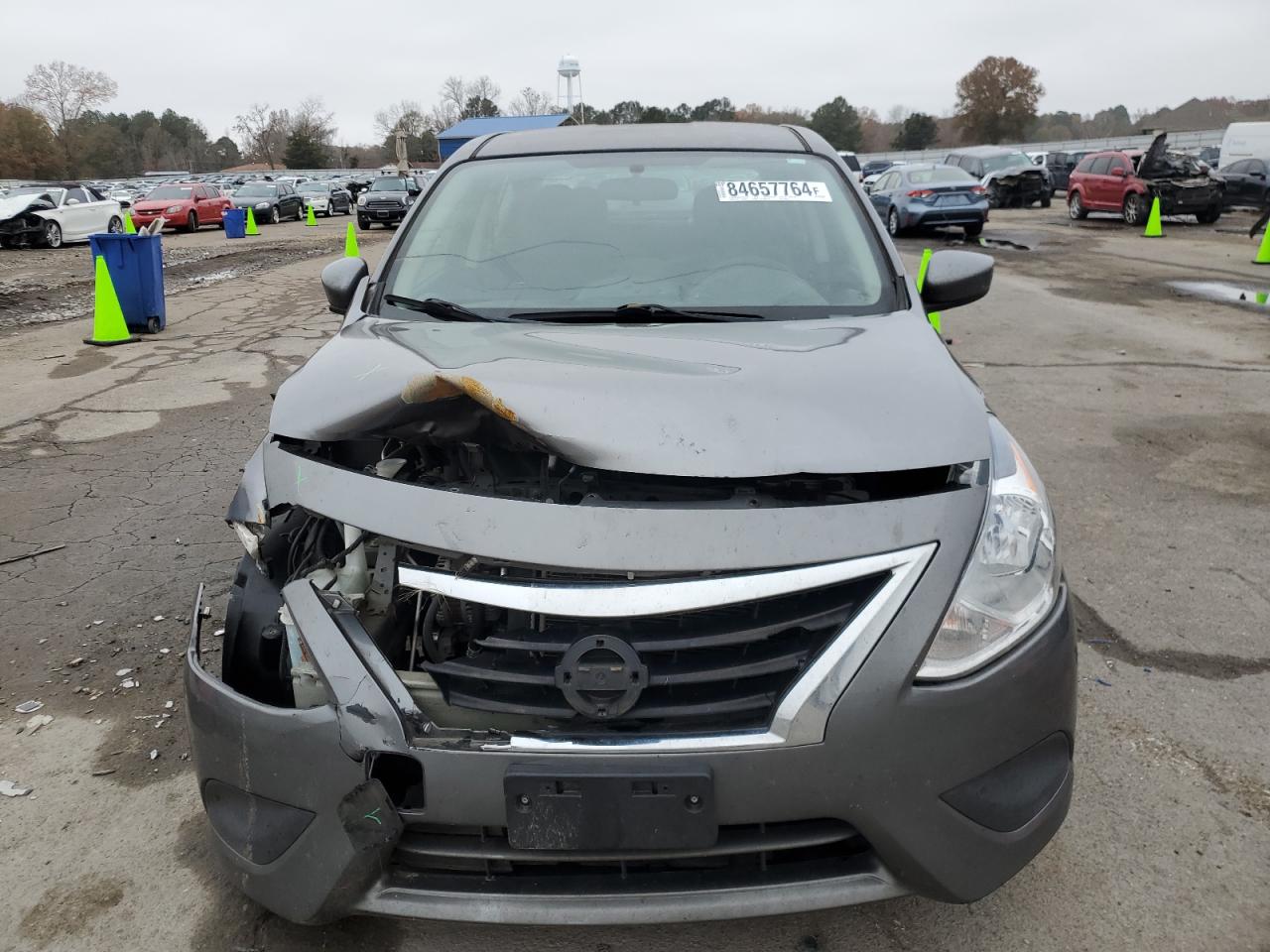 VIN 3N1CN7AP2JL861674 2018 NISSAN VERSA no.5