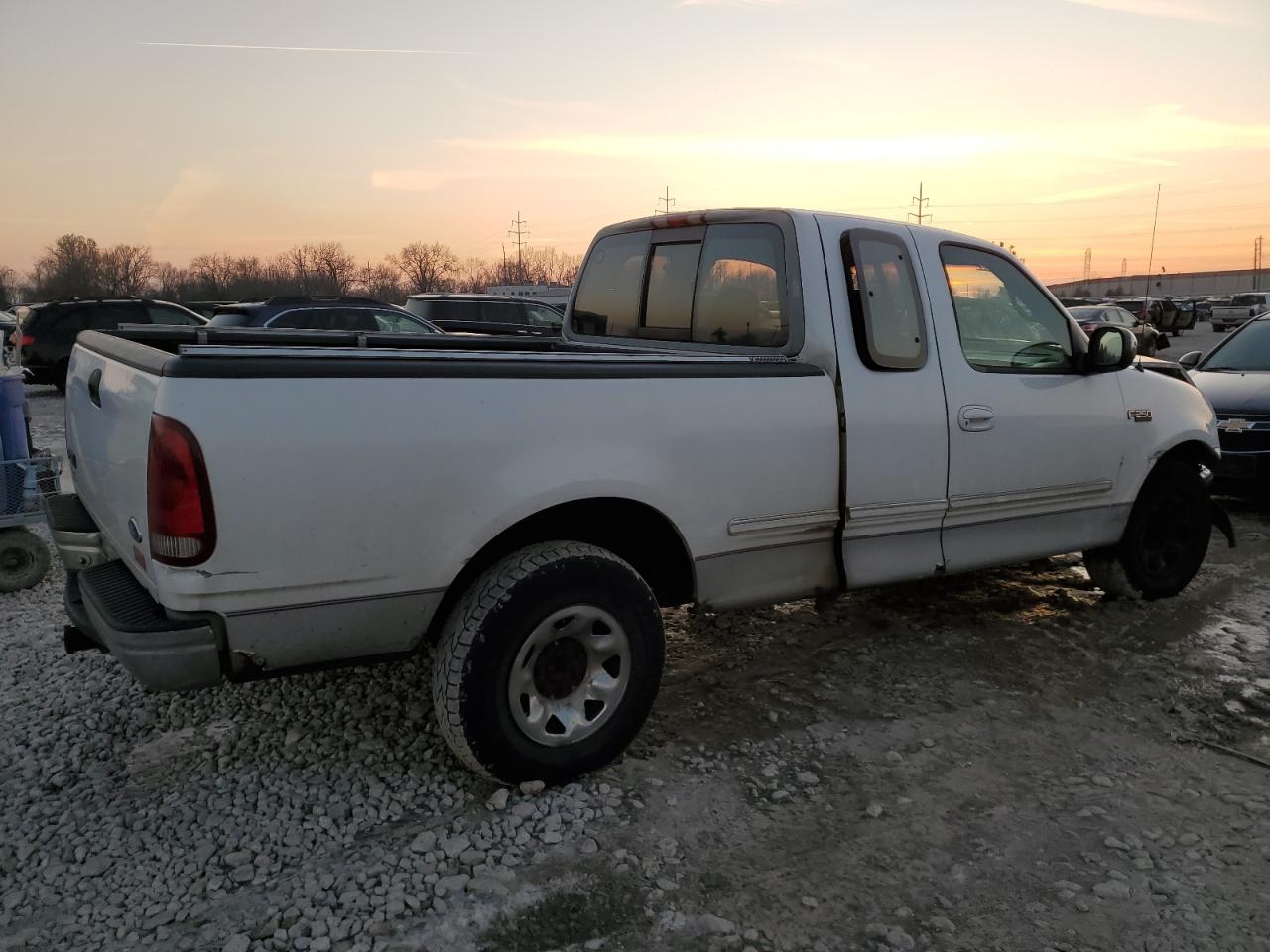 1997 Ford F250 - Image 3