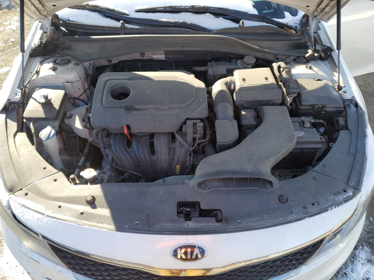 VIN 5XXGT4L35HG124018 2017 KIA OPTIMA no.11