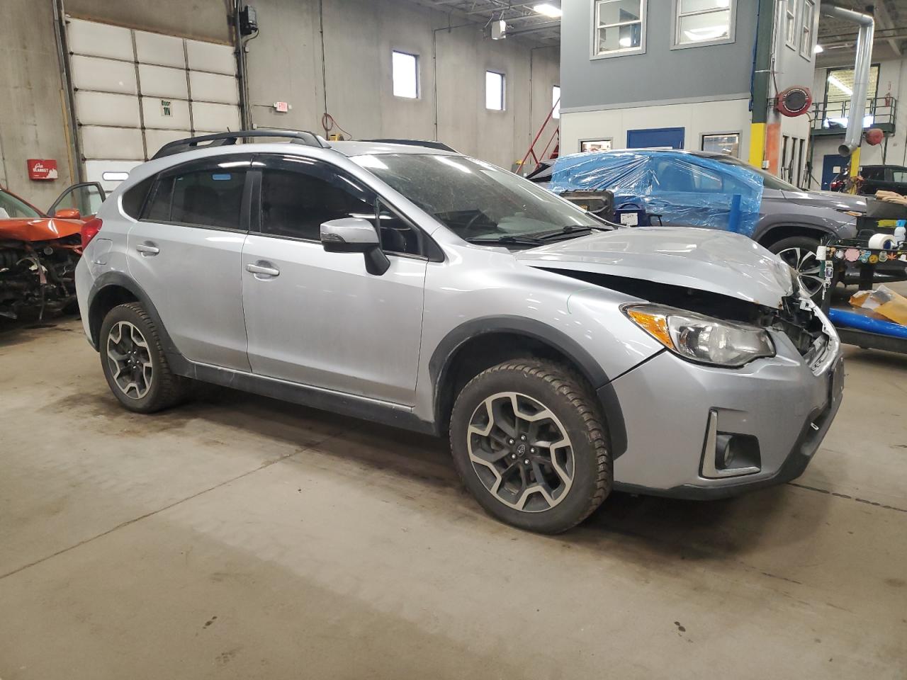 VIN JF2GPABC6HH242233 2017 SUBARU CROSSTREK no.4