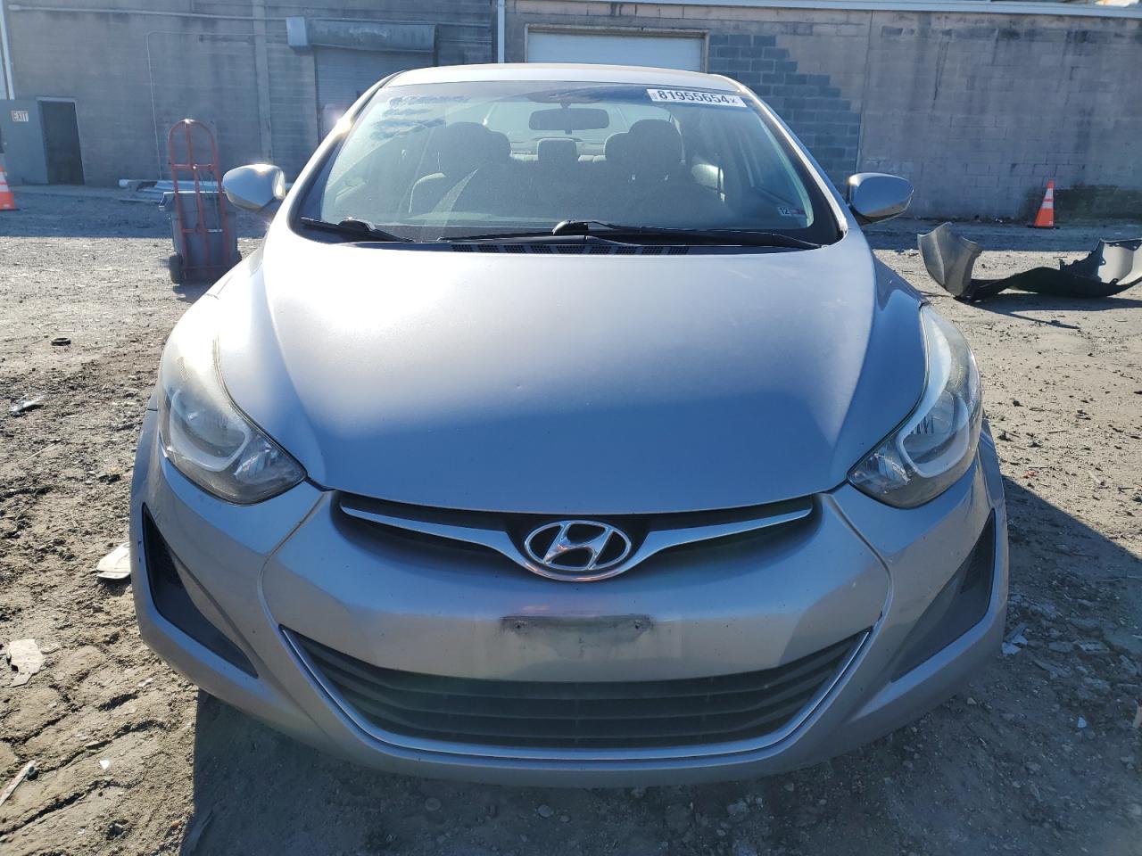 2016 Hyundai Elantra - Image 5