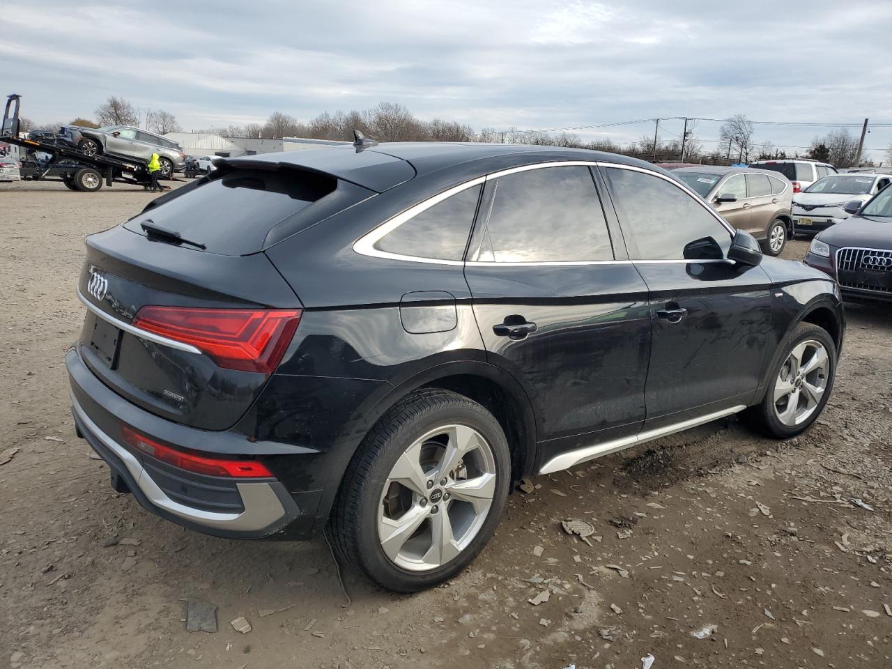 2023 Audi Q5 - Image 3