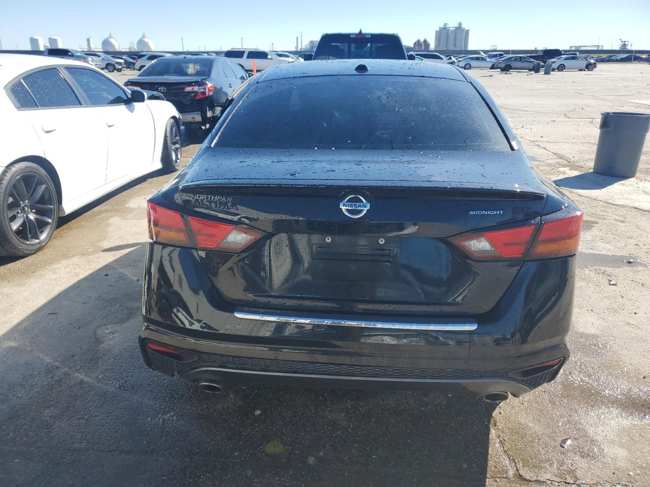 2022 Nissan Altima - Image 6