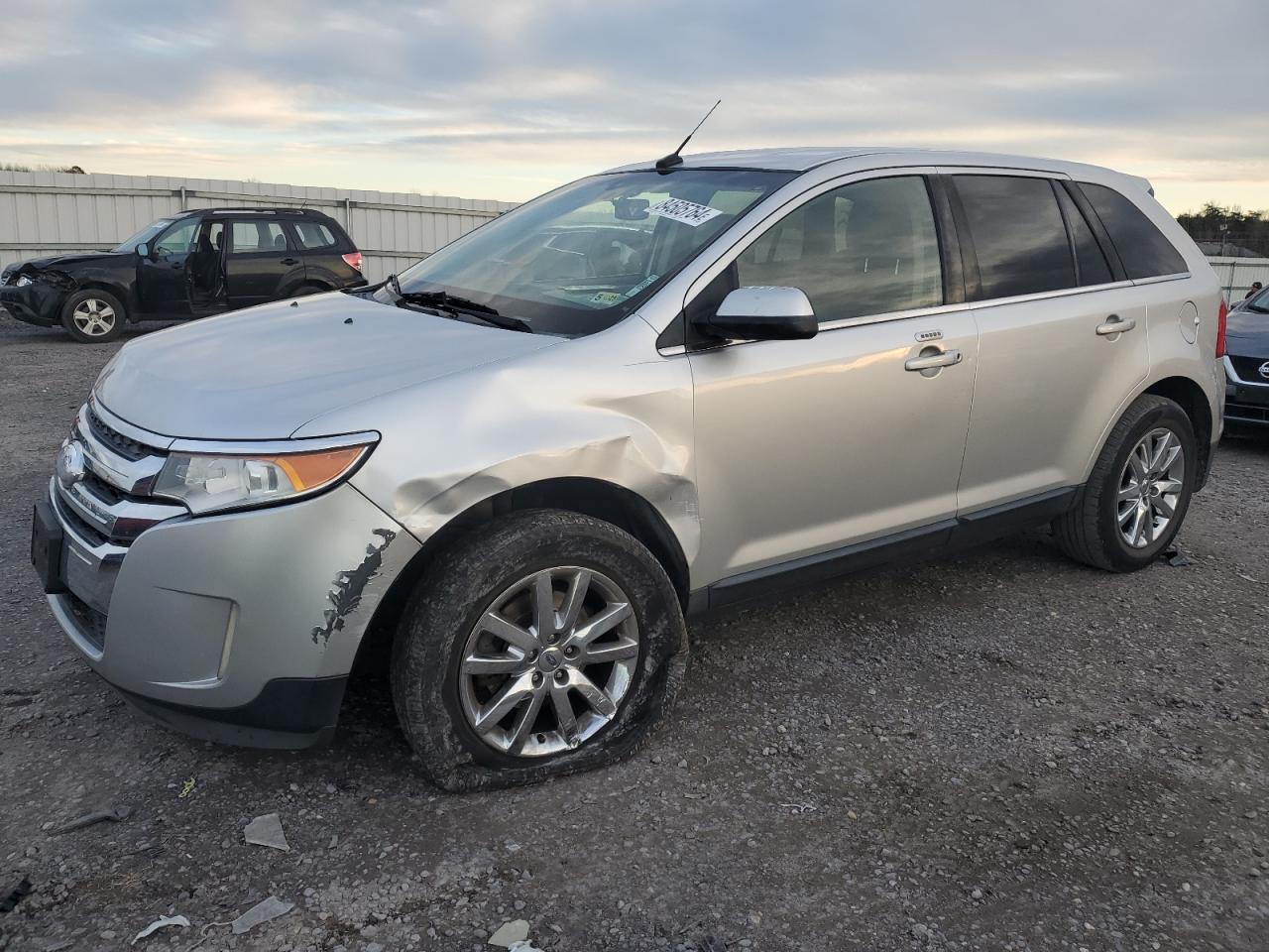 VIN 2FMDK4KC0DBB45811 2013 FORD EDGE no.1