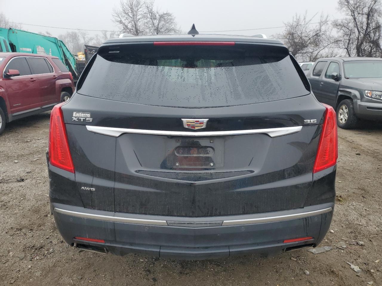 2018 Cadillac XT5 - Image 6