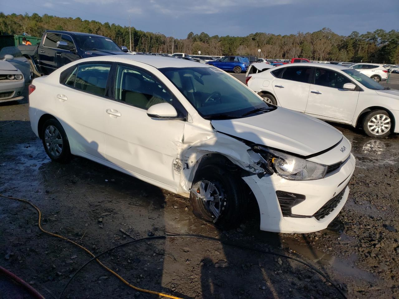 2023 Kia Rio - Image 4