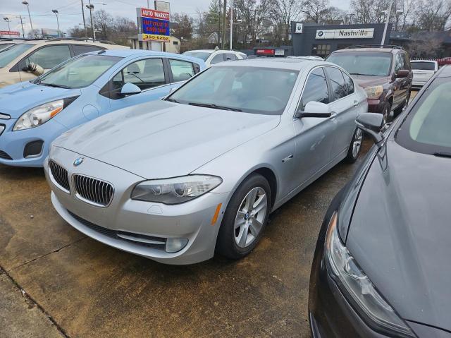 Sedans BMW 5 SERIES 2013 Srebrny