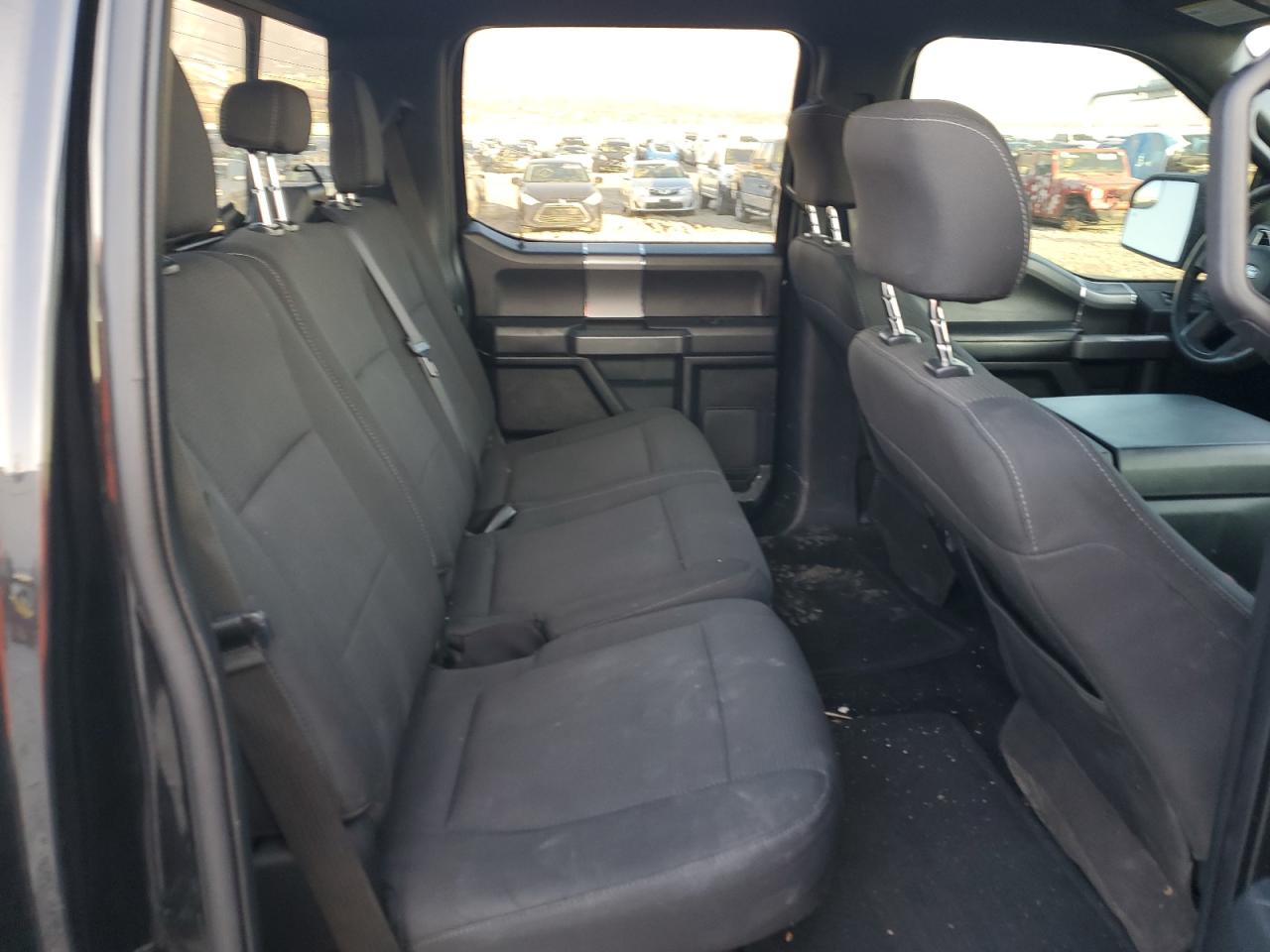 2015 Ford F-150 - Image 10