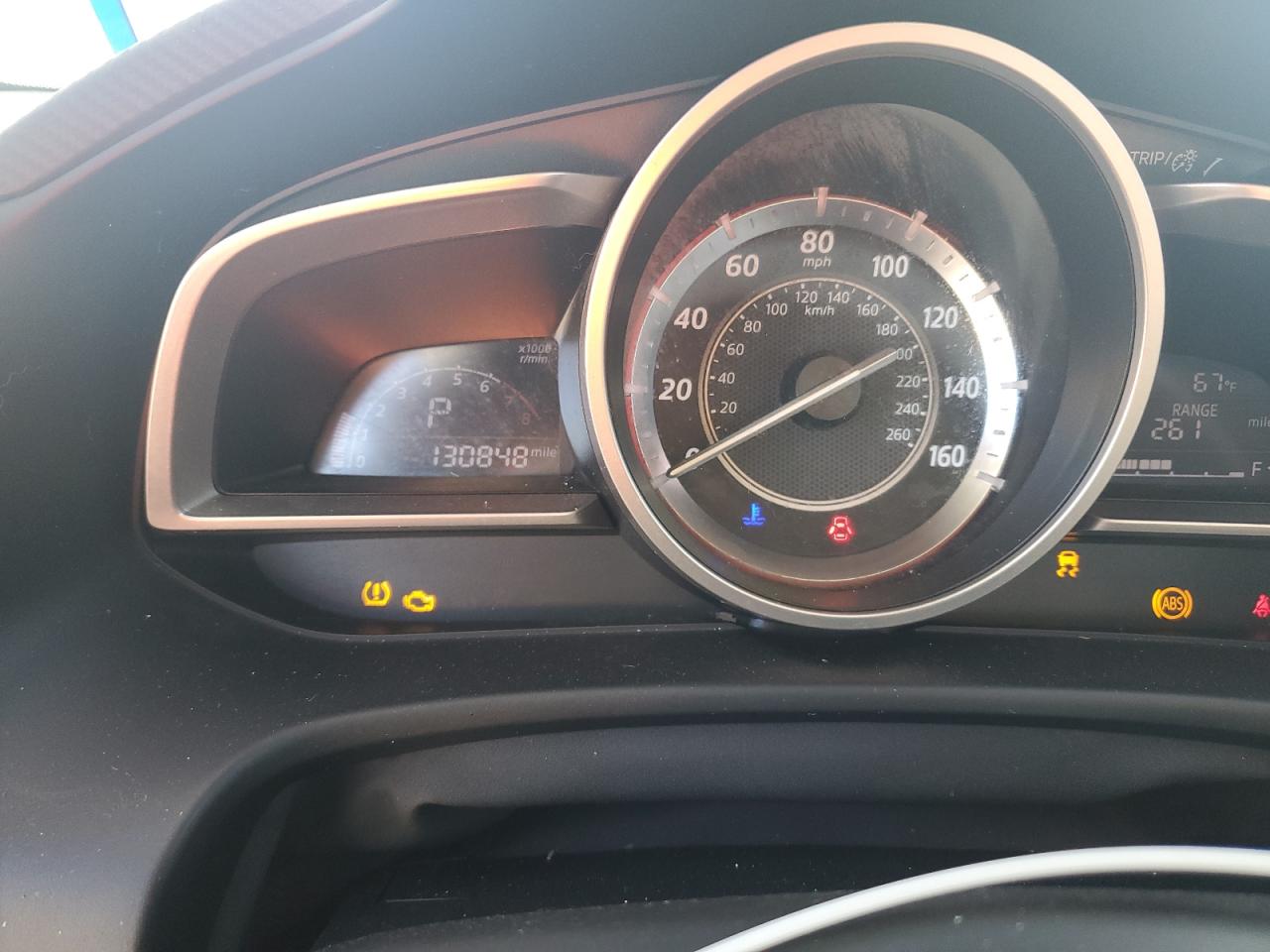 2014 Mazda 3 - Image 9