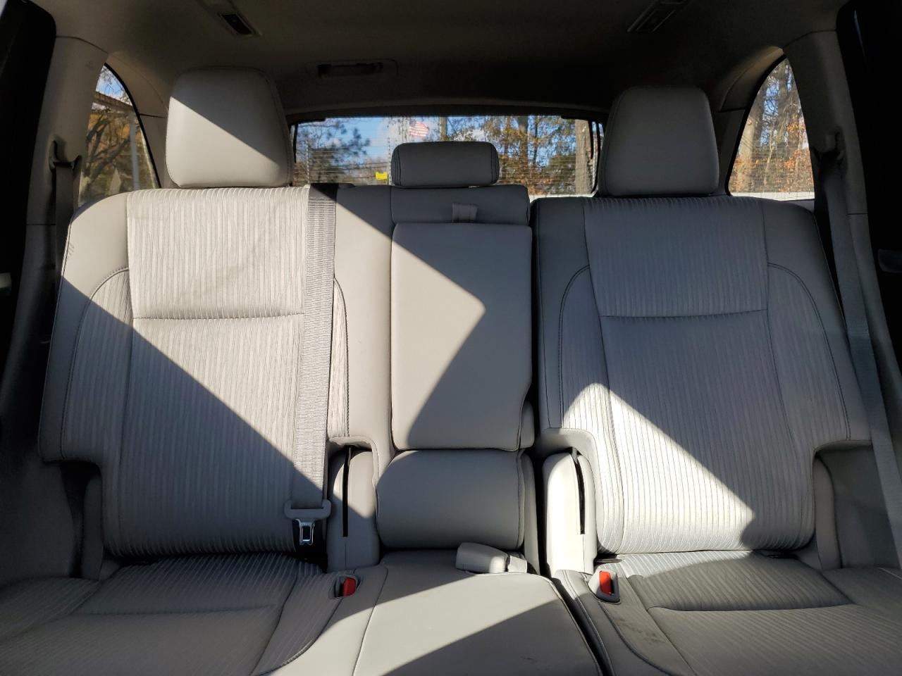 2018 Toyota Highlander Le VIN: 5TDZZRFH6JS252297 Lot: 84486594