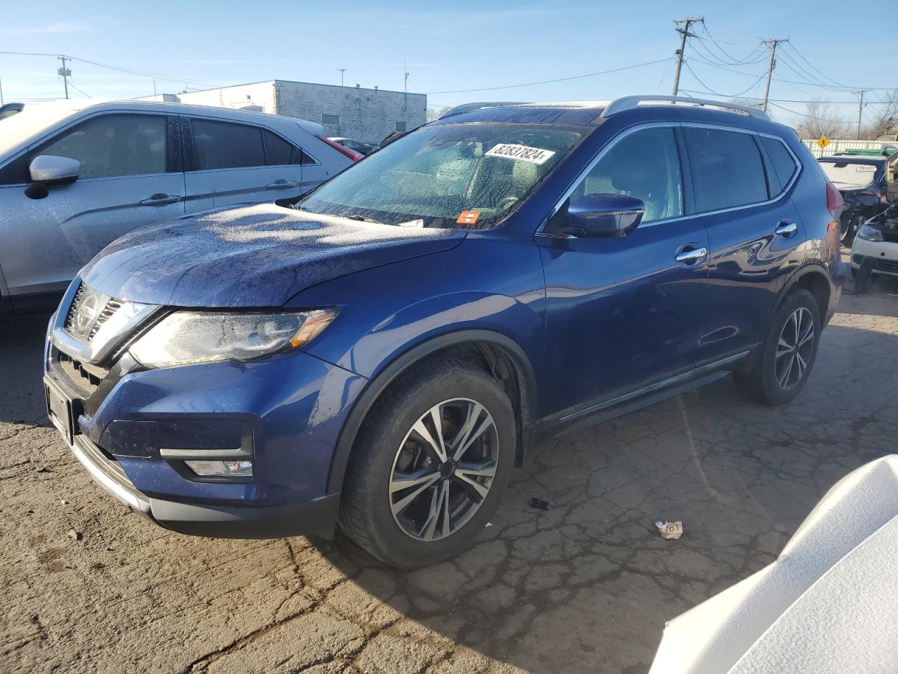 VIN 5N1AT2MVXHC744837 2017 NISSAN ROGUE no.1