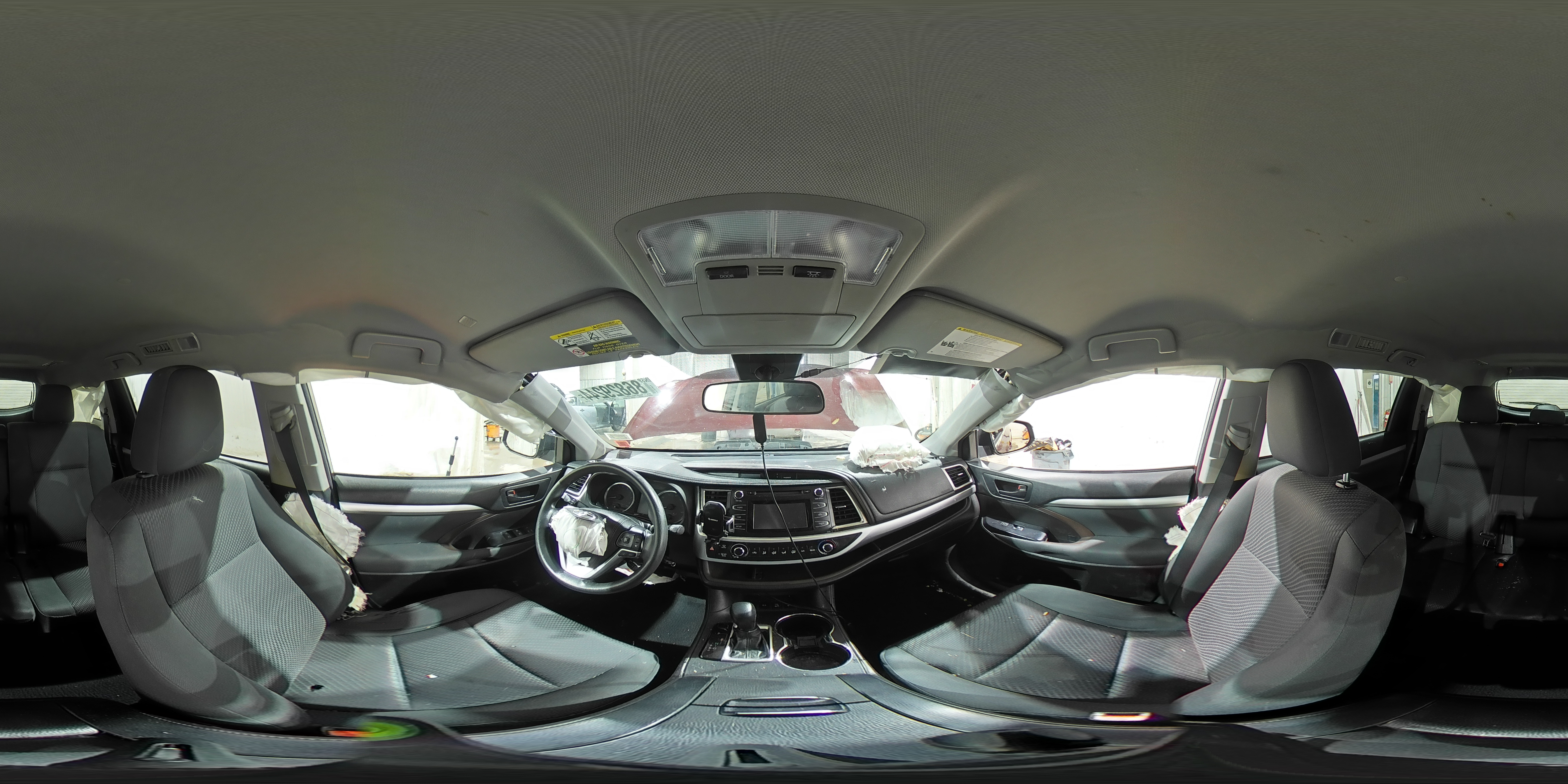 2018 Toyota Highlander - Image 18