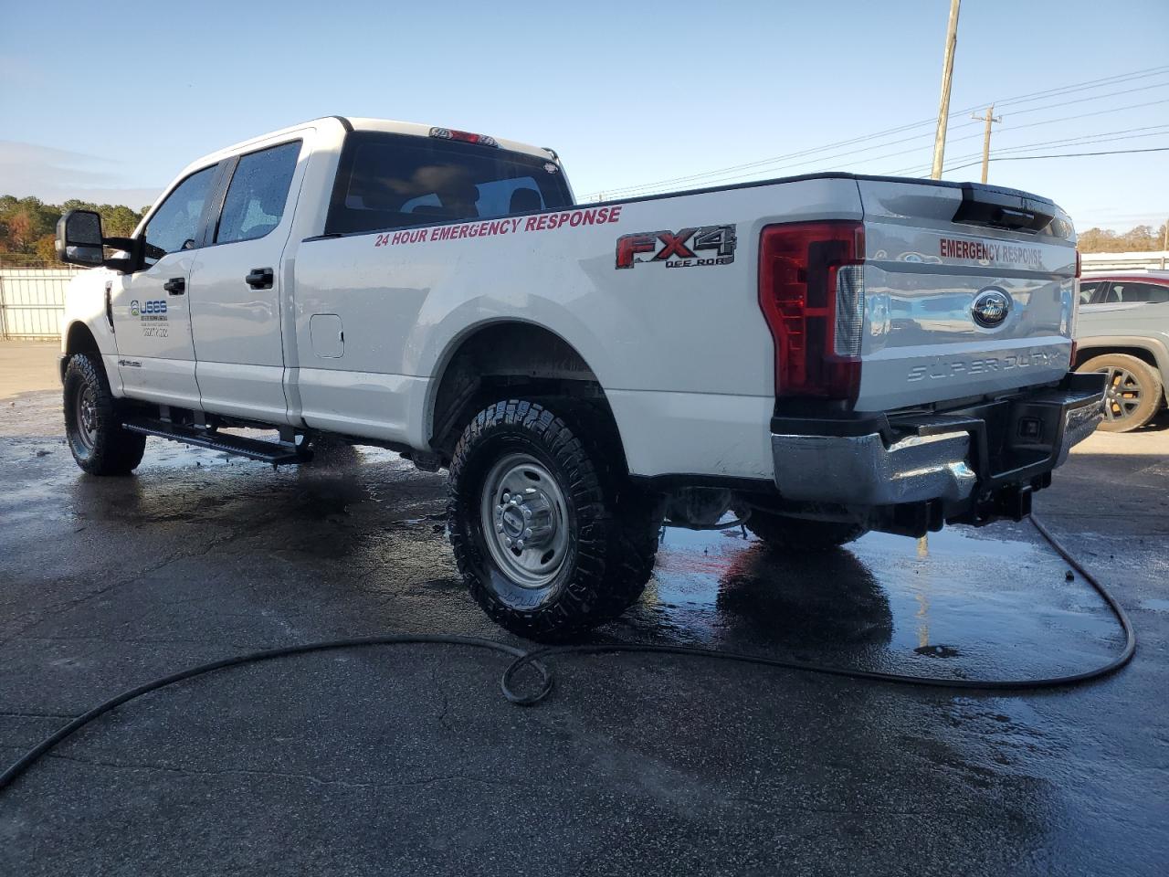 VIN 1FT8W3BTXHEC34347 2017 FORD F350 no.3