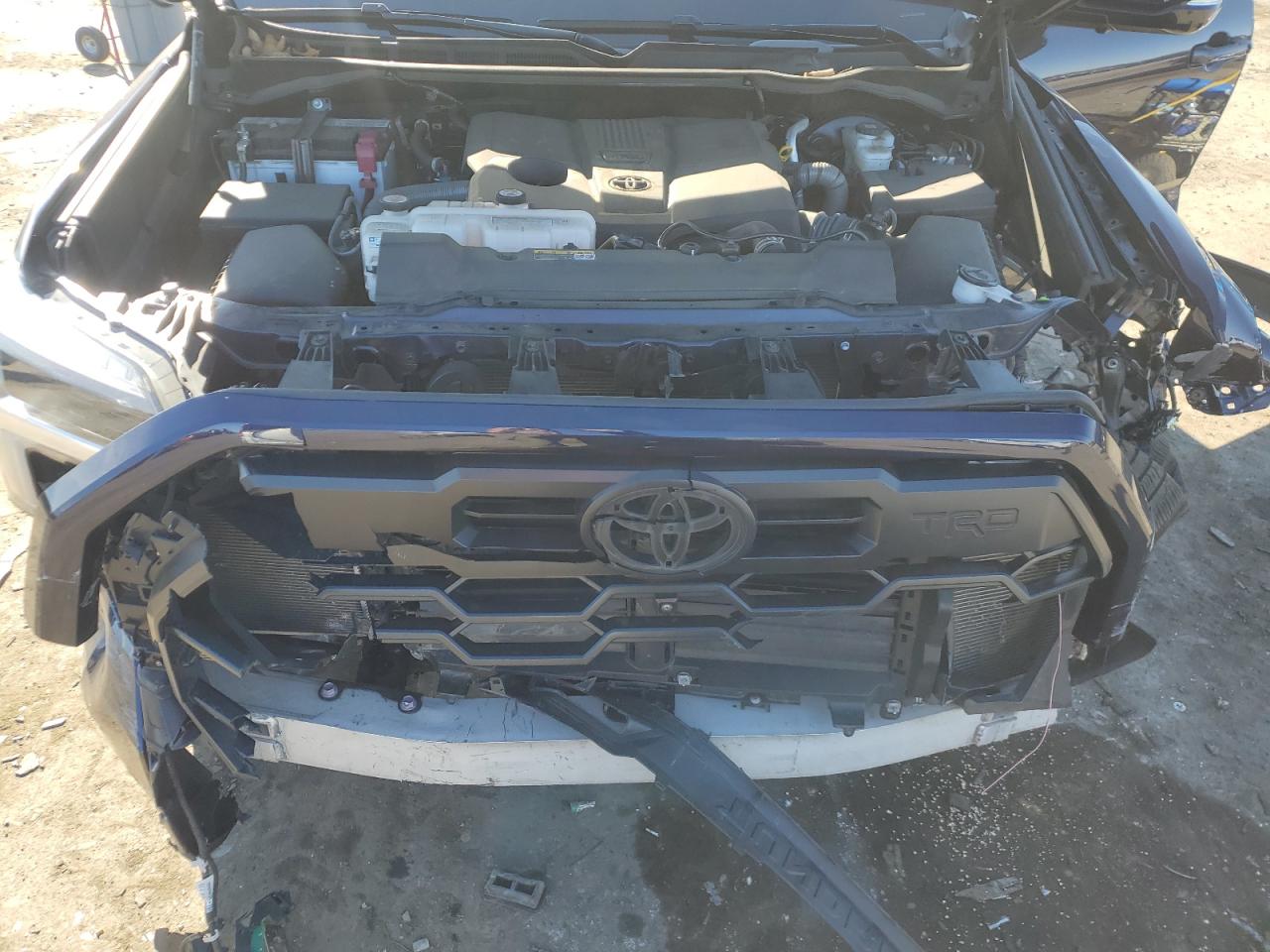 2023 Toyota Tundra - Image 13