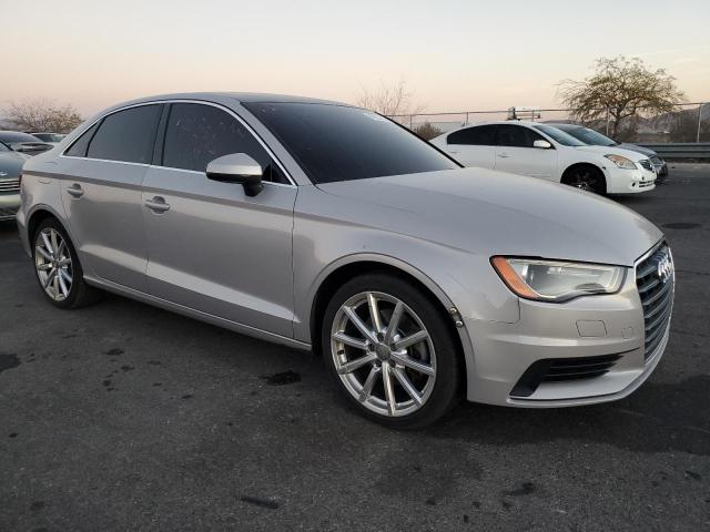 Sedans AUDI A3 2015 Srebrny