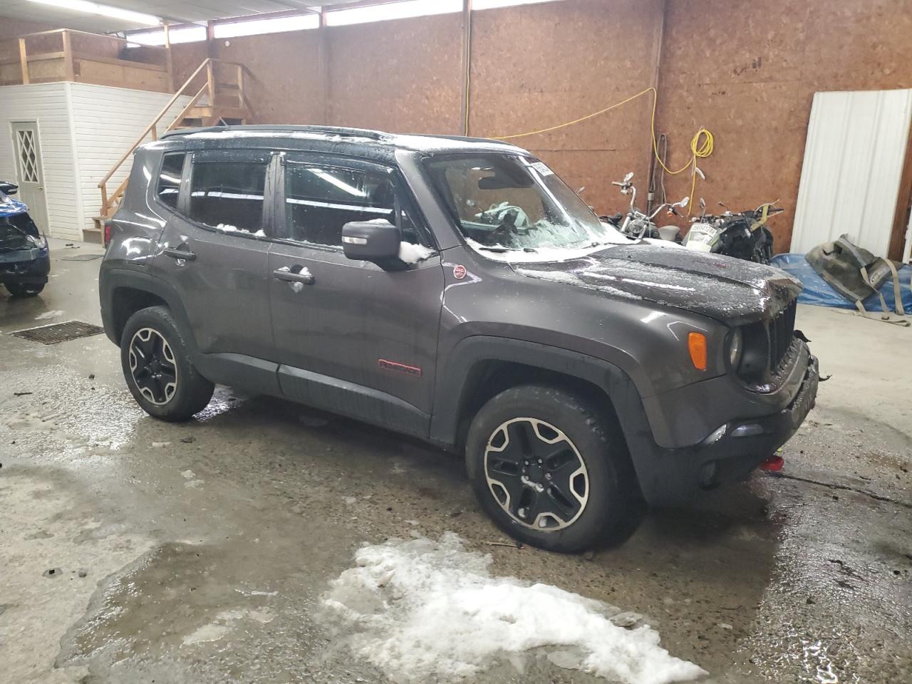 VIN ZACCJBCT9GPD95313 2016 JEEP RENEGADE no.4