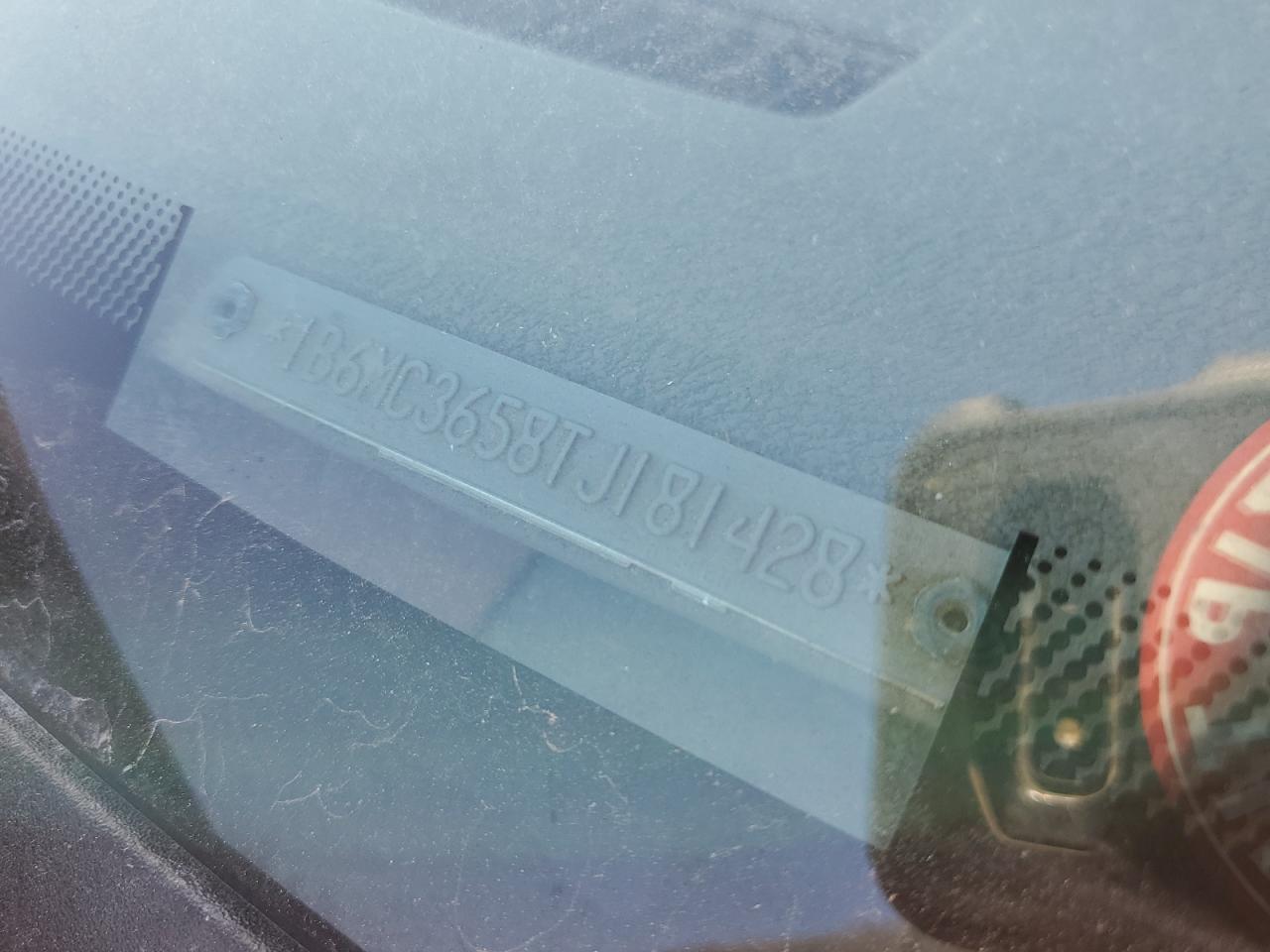 1997 Dodge Ram 3500 VIN: 3B7MC33DXVM505752 Lot: 68560614