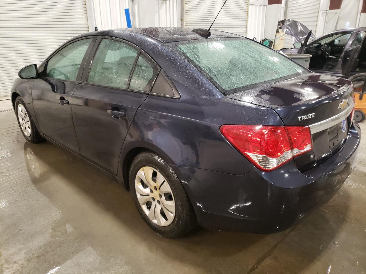 VIN 1G1PA5SH1F7195238 2015 CHEVROLET CRUZE no.2