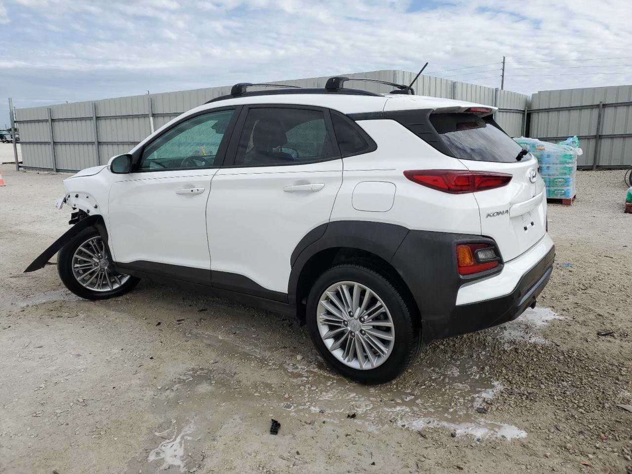 KM8K2CAA9MU734383 2021 HYUNDAI KONA - Image 2