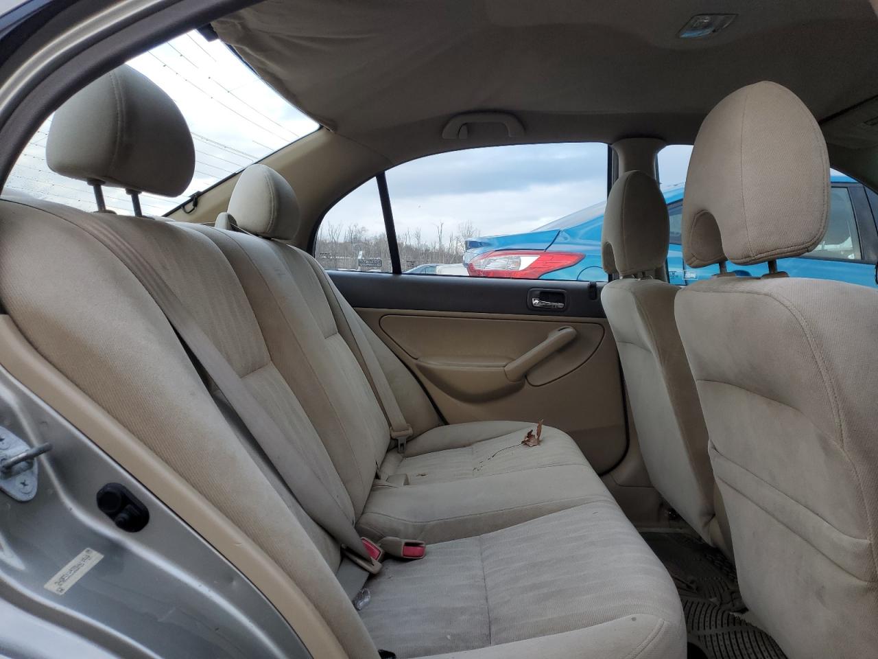 2003 Honda Civic - Image 10