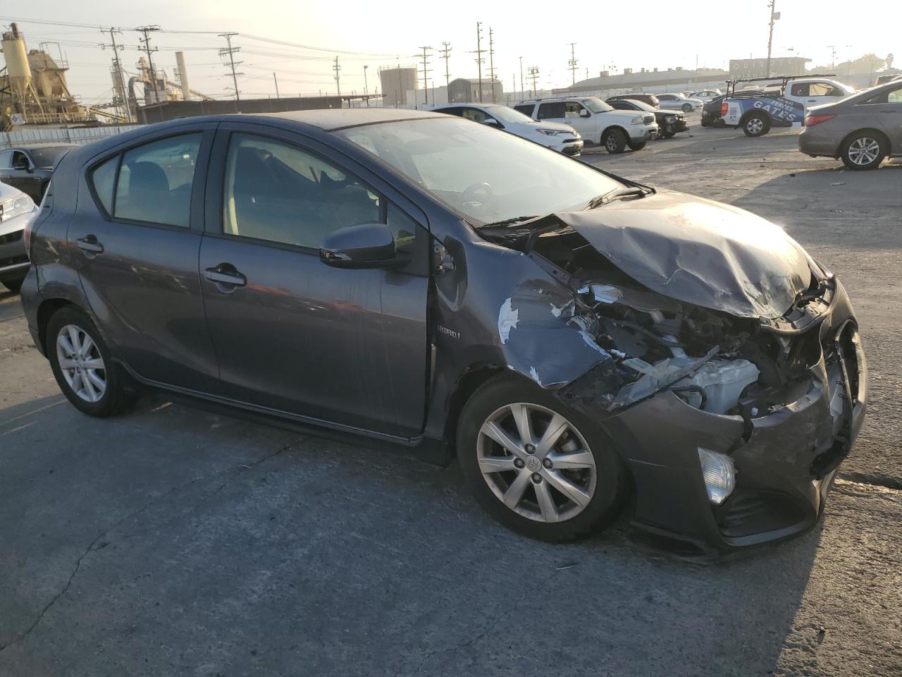 VIN JTDKDTB3XH1595130 2017 TOYOTA PRIUS no.4