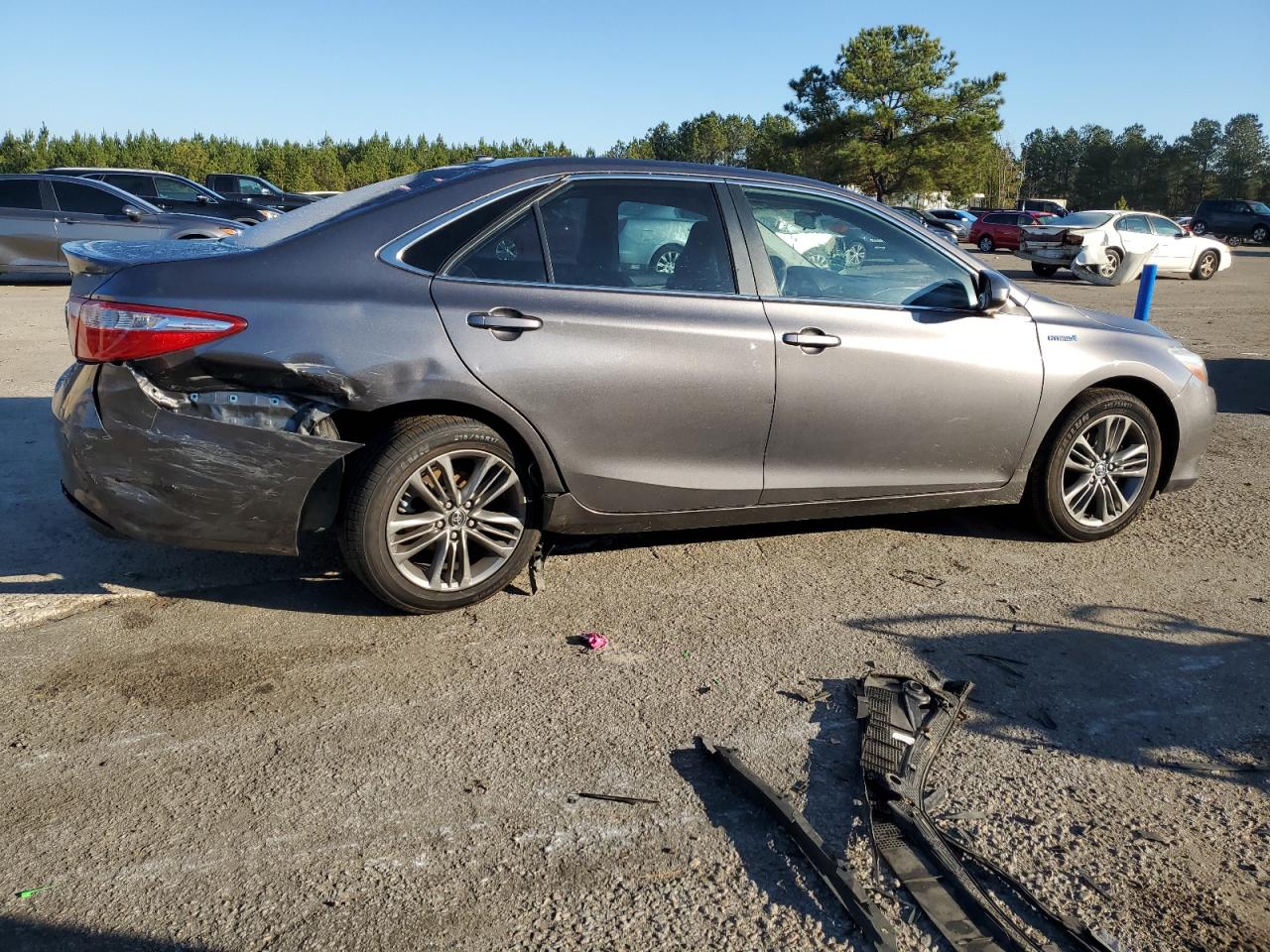 2017 Toyota Camry - Image 3