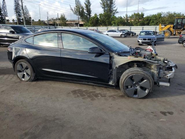  TESLA MODEL 3 2023 Чорний