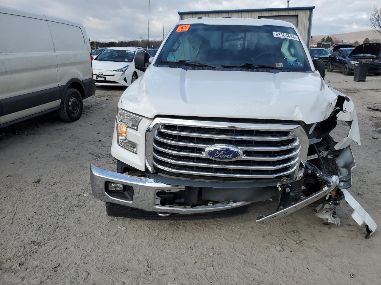 2017 Ford F-150 - Image 5