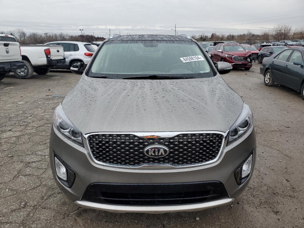 2016 Kia Sorento - Image 5