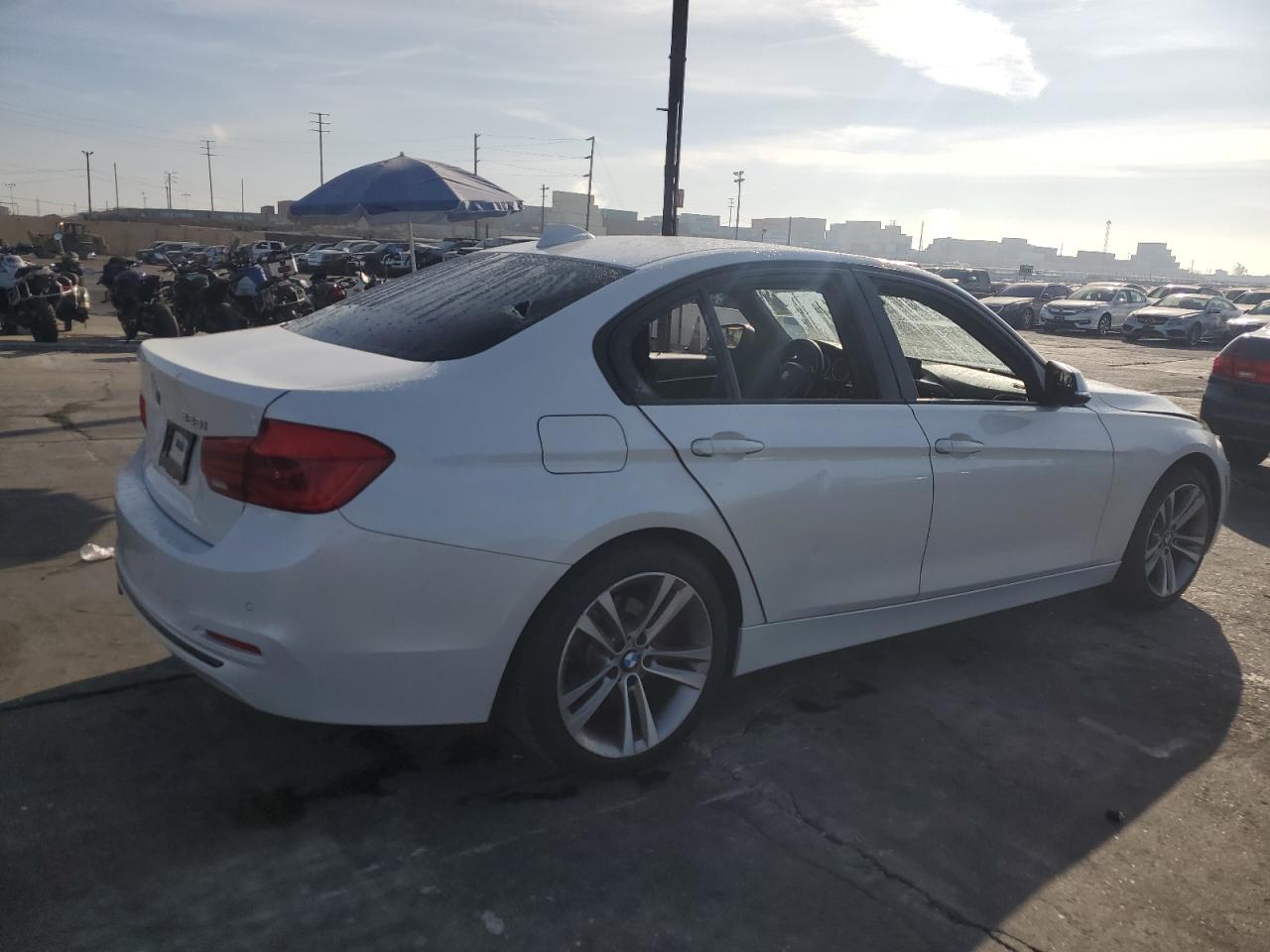 VIN WBA8E9G54GNT81355 2016 BMW 3 SERIES no.3