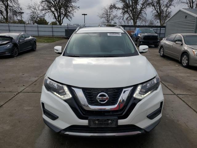  NISSAN ROGUE 2017 Білий