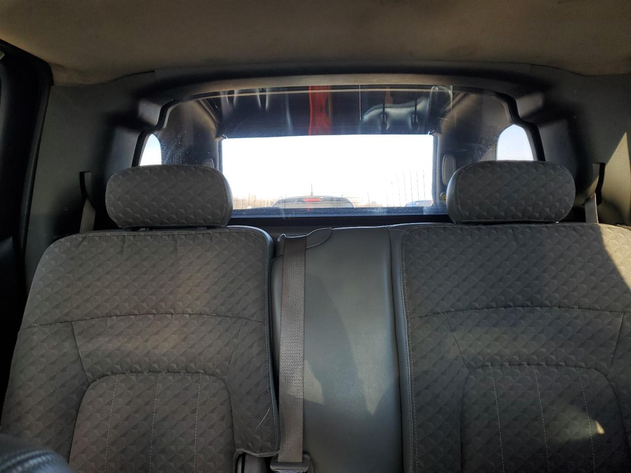 2004 GMC Envoy - Image 10