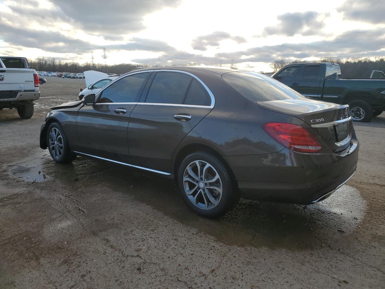 VIN 55SWF4KB7FU021385 2015 MERCEDES-BENZ C-CLASS no.2