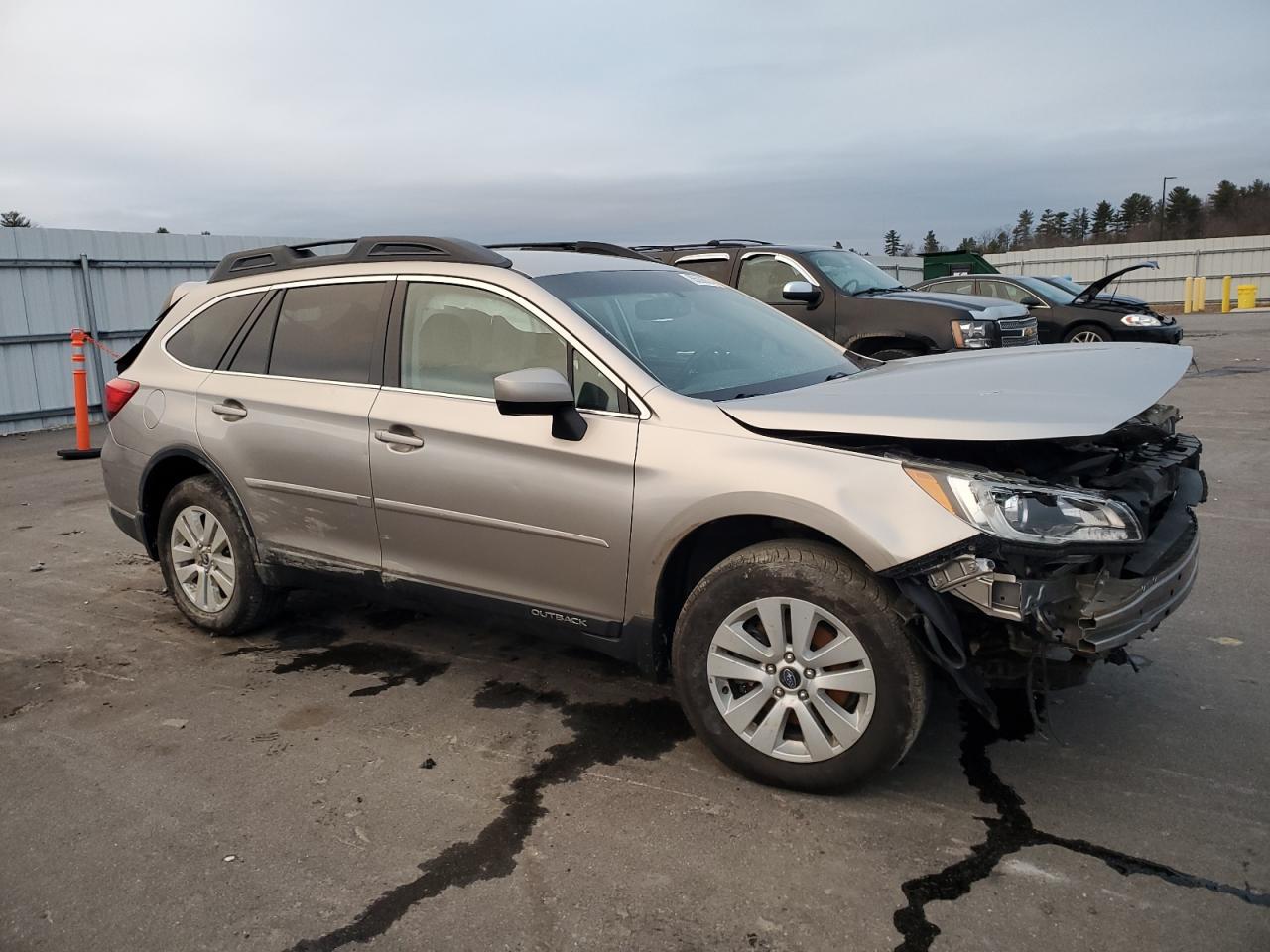 2015 Subaru Outback - Image 4