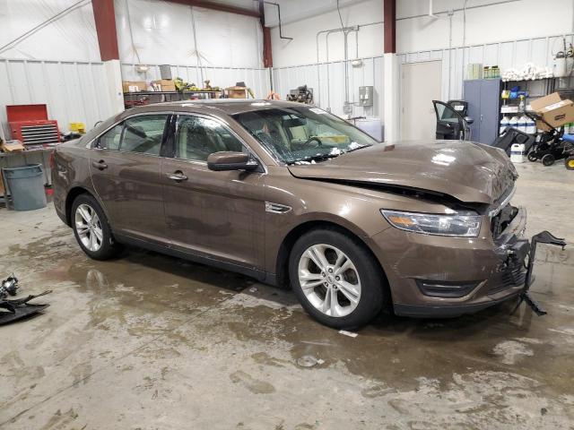  FORD TAURUS 2015 Коричневый