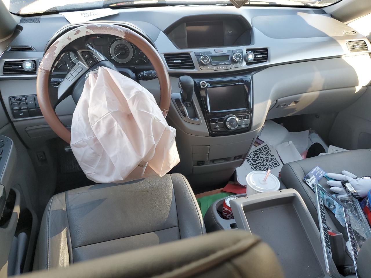 2016 Honda Odyssey - Image 9