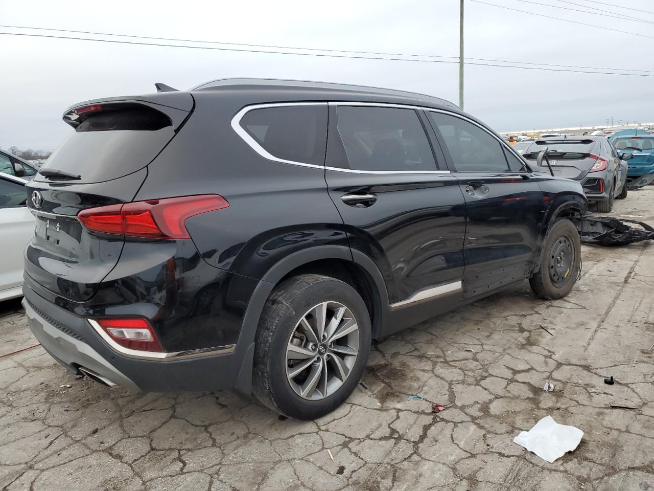 2020 Hyundai Santa Fe - Image 3