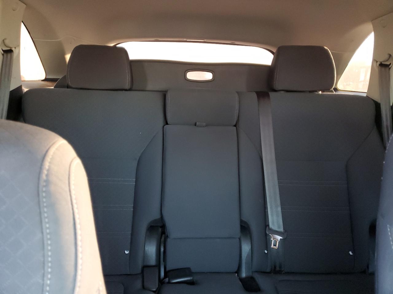 2017 Kia Sorento - Image 10