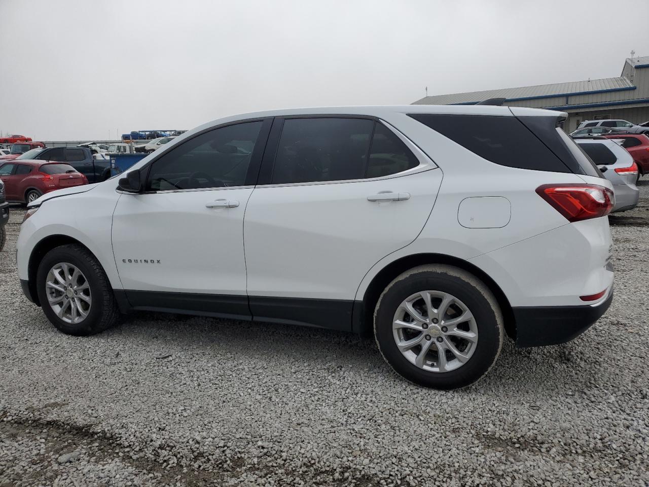 2020 Chevrolet Equinox - Image 2