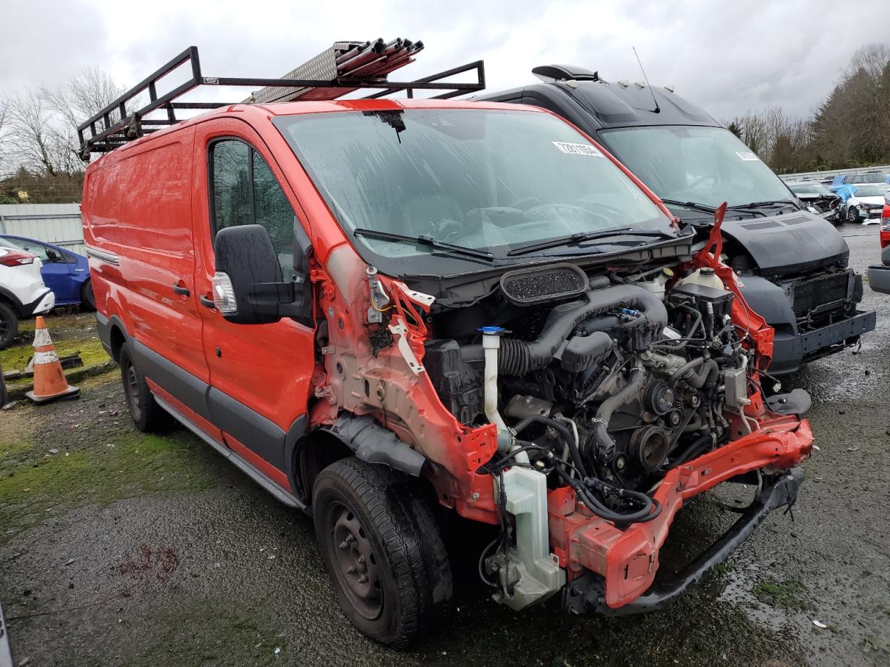 VIN 1FTYR1YM2GKA85105 2016 FORD TRANSIT no.4