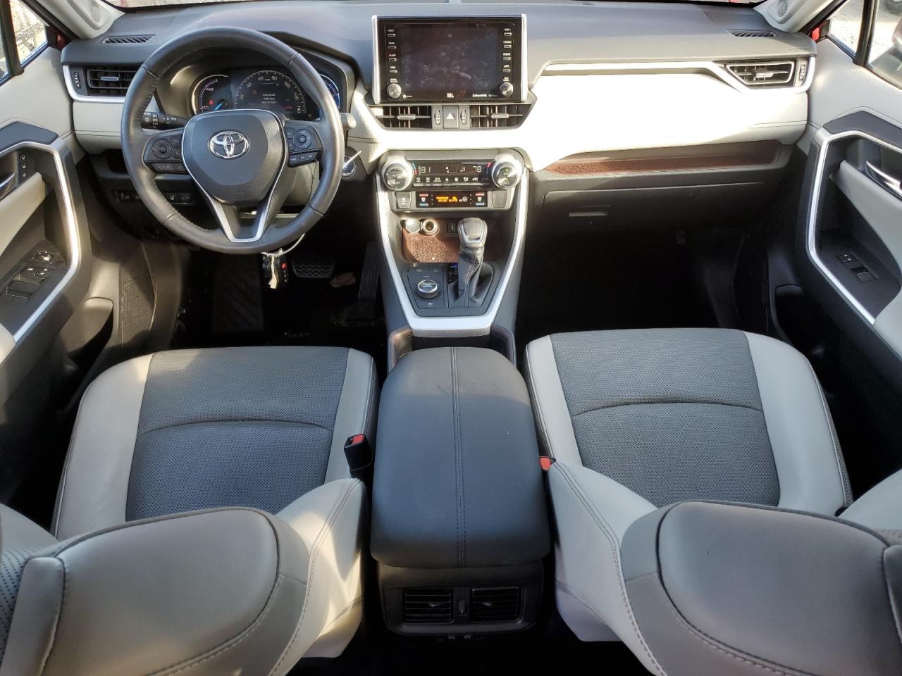 2020 Toyota RAV 4 - Image 8