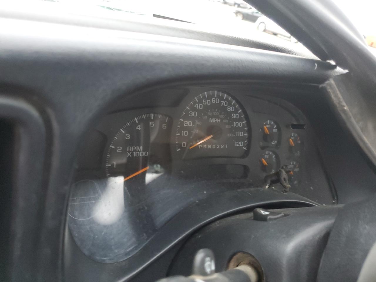 2007 Chevrolet Silverado - Image 9